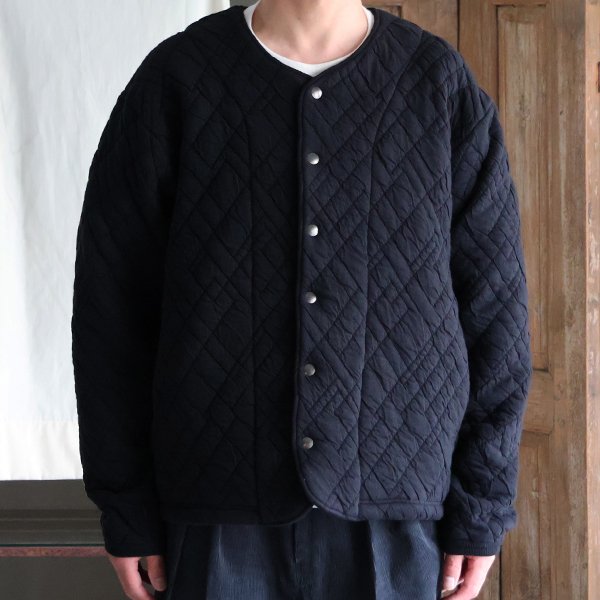 画像3: 「尾州」ダイヤ柄コットンキルト フィンガーホール付き ノーカラースナップジャケット【MADE IN JAPAN】『日本製』 / Upscape Audience