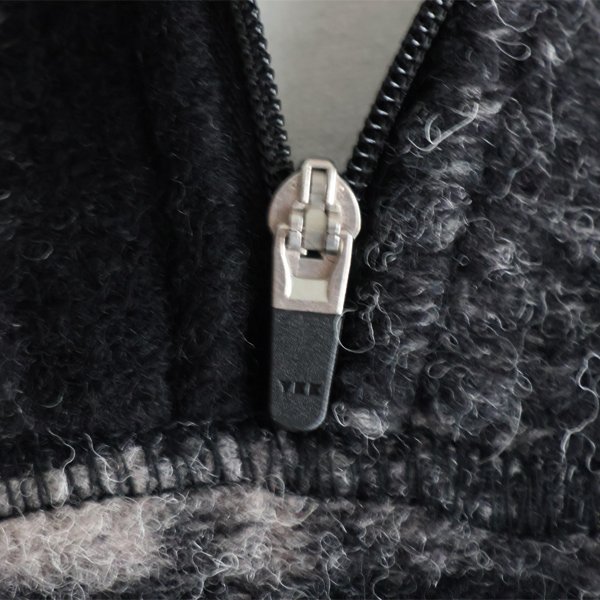 画像8: ECOLANA(エコラーナ) ウール スライバーチェック スタンドZIP プルオーバー【MADE IN JAPAN】『日本製』【送料無料】/ Upscape Audience