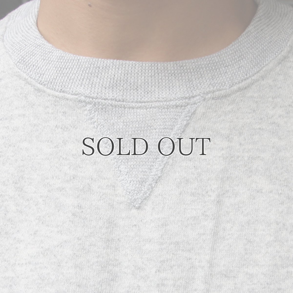 HIIT×clubhaus トレーナー白　Ｍサイズ HIIT×clubhaus トレーナー白 Mサイズ 【公式通販】