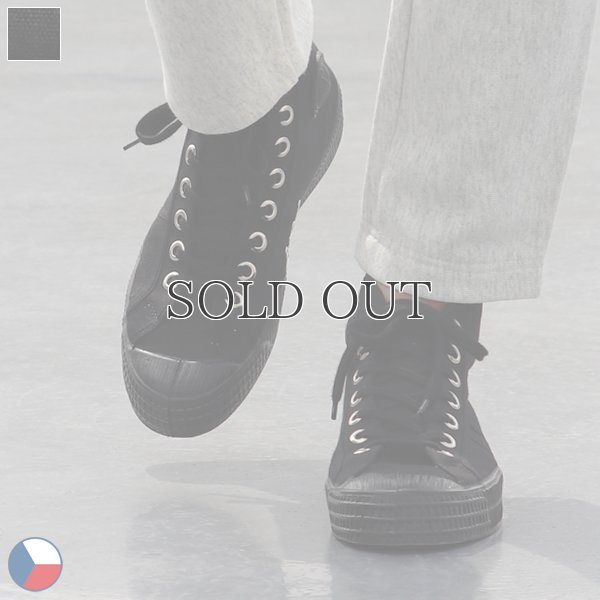 画像1: DEAD STOCK / Czech Army Hi Cut Canvas Sneaker-Black-（チェコ軍 ミリタリートレーナーシューズ/Black）