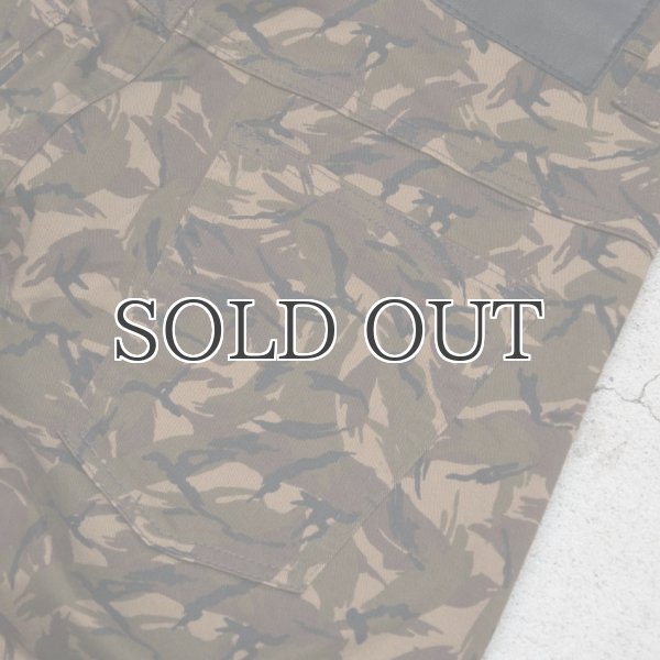 画像11: ブリティッシュカモ柄プリントツイルタイトフィットパンツ  / Upscape Audience (11)