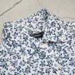 画像16: 【RE PRICE / 価格改定】小花柄リネンワイドスプレッドカラーボタンダウン長袖シャツ 【MADE IN JAPAN】『日本製』/ Upscape Audience (16)