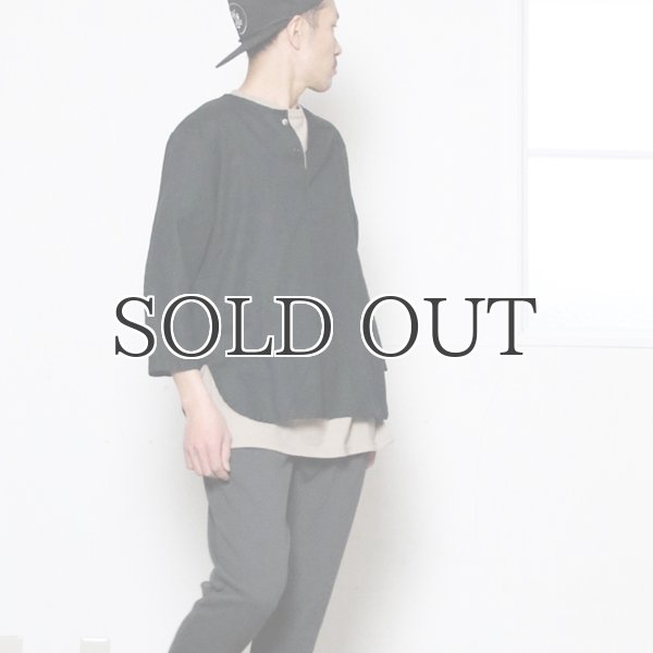 画像11: 綿麻ツイル ノーカラープルオーバーコンチョボタン 7分袖 オーバーサイズシャツ【MADE IN JAPAN】『日本製』/ Upscape Audience (11)
