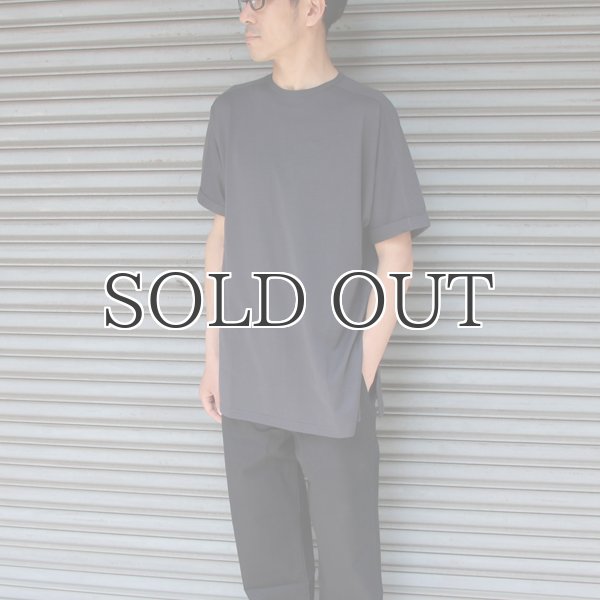 画像5: コーマ天竺クルーネックロールアップサイドスリットロングオーバーサイズ5分袖TEE【MADE IN JAPAN】『日本製』/ Upscape Audience  (5)