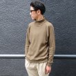 画像10: ランダムワッフル サドルショルダー タートルネック L/S ニットソー【MADE IN JAPAN】『日本製』/ Upscape Audience (10)