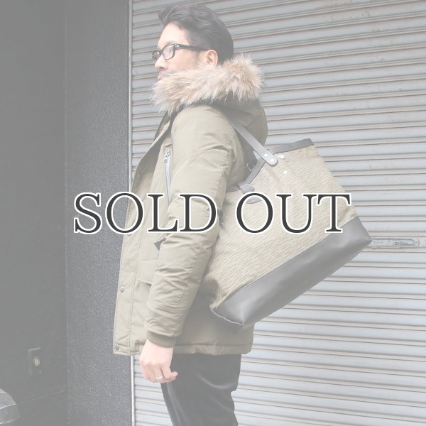 画像15: デッドストックレインカモテント生地×Leather Travel Tote Bag 【送料無料】 / Upscape Audience VASCO (15)