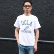 画像2: 【RE PRICE / 価格改定】6.2oz丸胴UCLA"T&F"オールドプリントTEE / Audience (2)