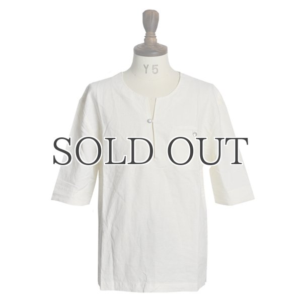 画像4: コンチョボタンノンカラールーズシルエットプルオーバースキッパー5分袖シャツ / Revo × Audience (4)