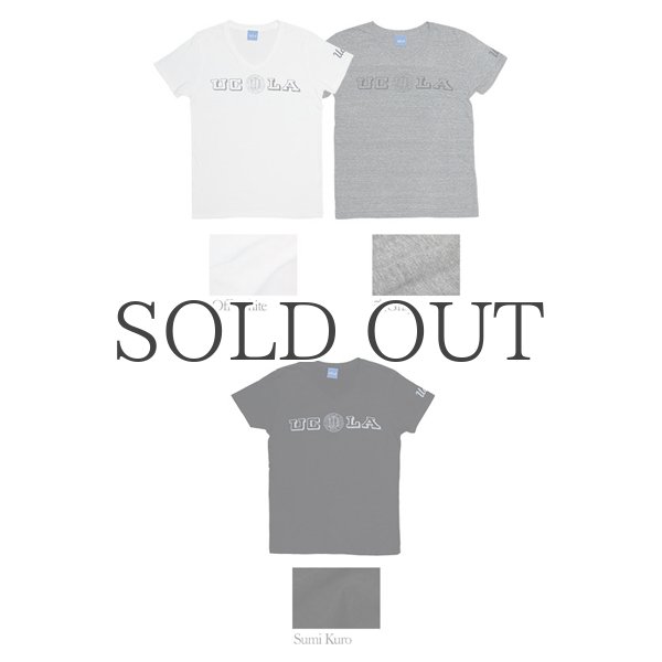 画像8:  UCLA"UCLA"ロゴ三素材混カレッジプリント半袖VネックTシャツ / Audience (8)