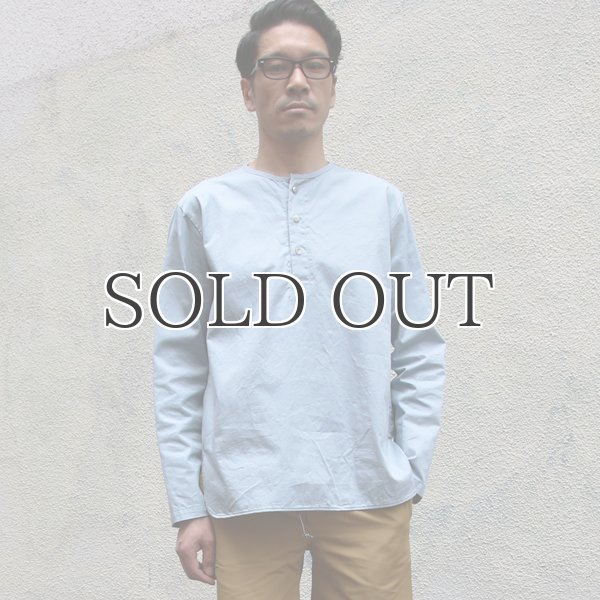 画像9: コットンギャバジンノーカラーP/O コンチョ釦L/SシャツTEE【MADE IN JAPAN】『日本製』/ Upscape Audience (9)