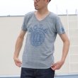 画像5: 【RE PRICE / 価格改定】 UCLA"UCLA"大学ロゴ三素材混カレッジプリント半袖VネックTシャツ / Audience (5)