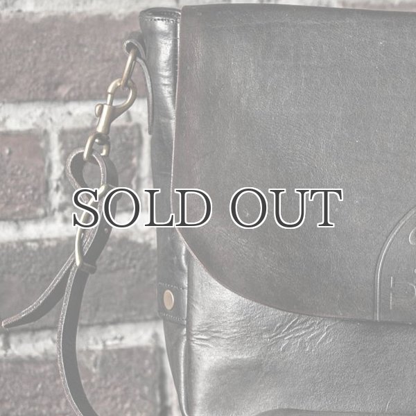 画像3: LEATHER POSTMAN SHOULDER BAG-SMALL（刻印あり）［VS-249L］【MADE IN JAPAN】『日本製』【送料無料】 / VASCO (3)