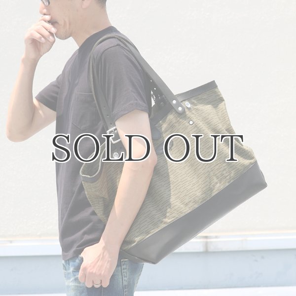 画像11: デッドストックレインカモテント生地×Leather Travel Tote Bag 【送料無料】 / Upscape Audience VASCO (11)