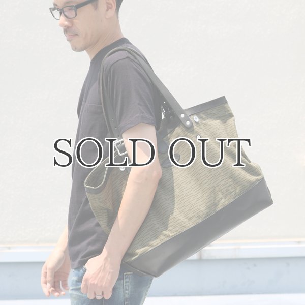 画像10: デッドストックレインカモテント生地×Leather Travel Tote Bag 【送料無料】 / Upscape Audience VASCO (10)