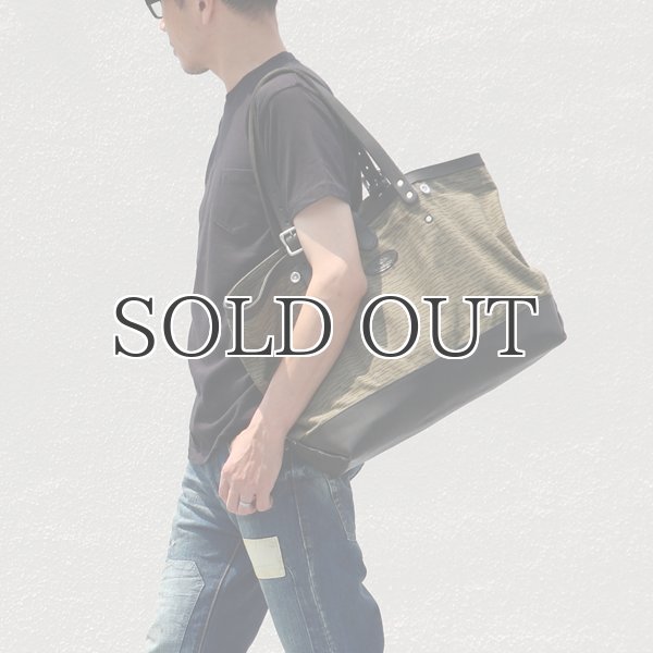 画像5: デッドストックレインカモテント生地×Leather Travel Tote Bag 【送料無料】 / Upscape Audience VASCO (5)