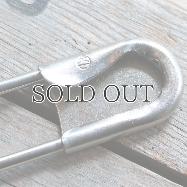 画像6: 【RE PRICE/価格改定】US ARMY 刻印入りランドリーセーフティピン / デッドストック (6)