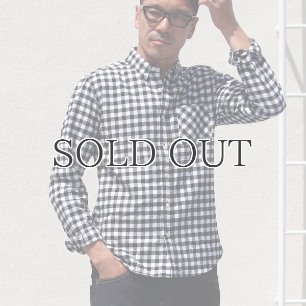 画像2: 【価格改定/RE PRICE】フランネルチェックチビ衿ボタンダウン長袖_Shirts【MADE IN JAPAN】『日本製』/ Upscape Audience (2)