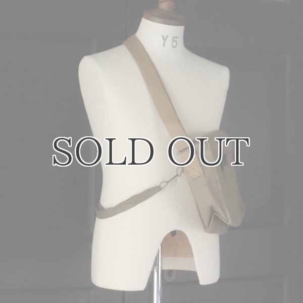 画像4: DEAD STOCK  / Czech army Canvas Shoulder Bag（チェコ軍 キャンバス ショルダーバッグ） (4)