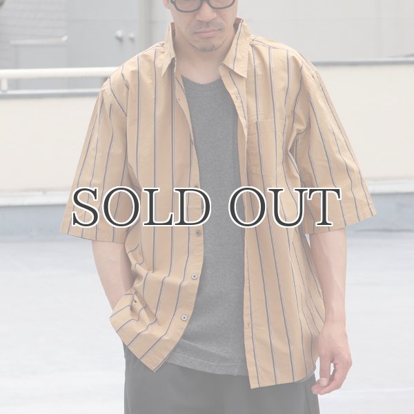 画像3: タイプライターレジメンタルストライプ ルーズフィット  裏前立て レギュラーカラー ハーフスリーブシャツ 【MADE IN JAPAN】『日本製』/ Upscape Audience (3)
