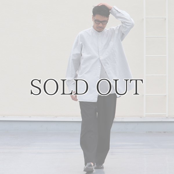 画像7: 播州織オックスフォードシャンブレー バンドカラー 長袖 ボクシーAラインシャツ【MADE IN JAPAN】『日本製』/ Upscape Audience (7)