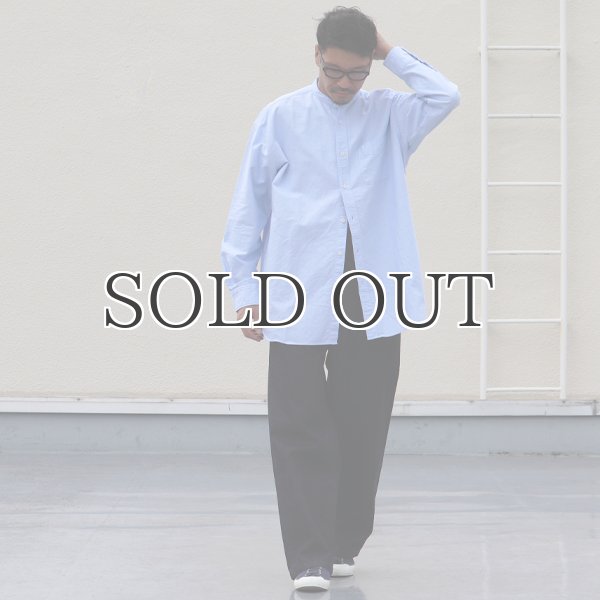 画像8: 播州織オックスフォードシャンブレー バンドカラー 長袖 ボクシーAラインシャツ【MADE IN JAPAN】『日本製』/ Upscape Audience (8)