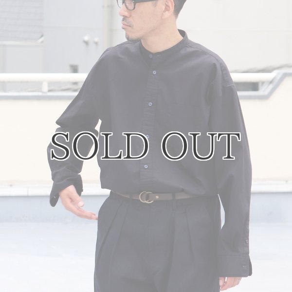 画像9: 遠州織7オンス チノクロス バンドカラー 長袖 ボクシーAライン シャツ【MADE IN JAPAN】『日本製』/ Upscape Audience (9)