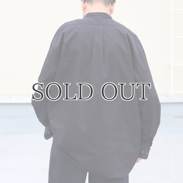 画像6: 遠州織7オンス チノクロス バンドカラー 長袖 ボクシーAライン シャツ【MADE IN JAPAN】『日本製』/ Upscape Audience (6)