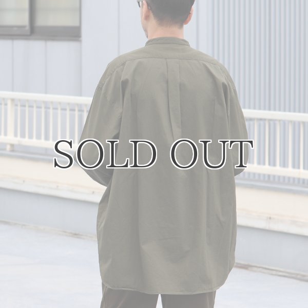 画像8: 遠州織7オンス チノクロス バンドカラー 長袖 ボクシーAライン シャツ【MADE IN JAPAN】『日本製』/ Upscape Audience (8)