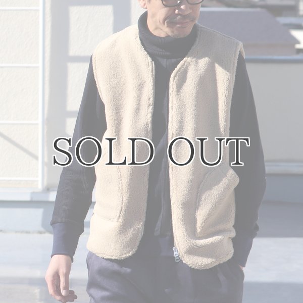 画像2: ソフトタッチ ボアフリース Vネック ZIP ベスト【MADE IN JAPAN】『日本製』/ Upscape Audience (2)