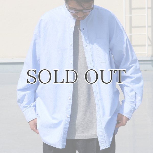 画像3: 播州織オックスフォードシャンブレー バンドカラー 長袖 ボクシーAラインシャツ【MADE IN JAPAN】『日本製』/ Upscape Audience (3)