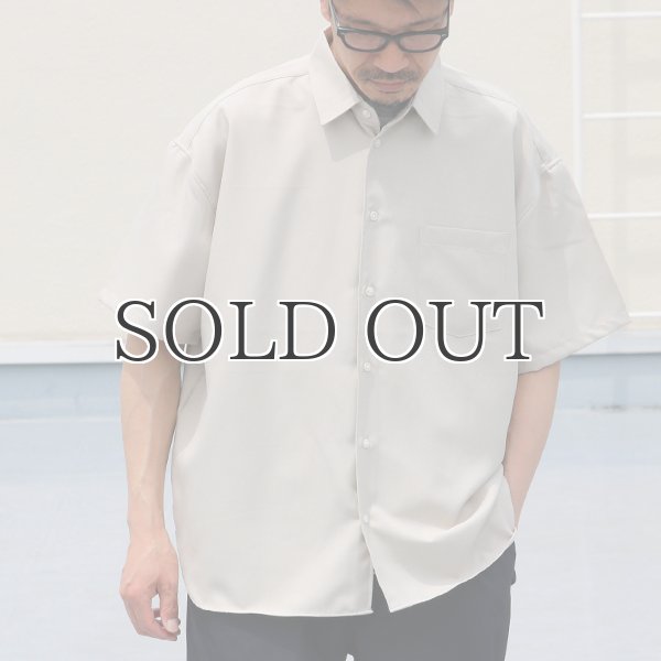 画像3: Reflax®(リフラクス)ポリエステル リネンライクLINON(リノン) レギュラーカラー ボクシーハーフスリーブシャツ【MADE IN JAPAN】『日本製』/ Upscape Audience (3)