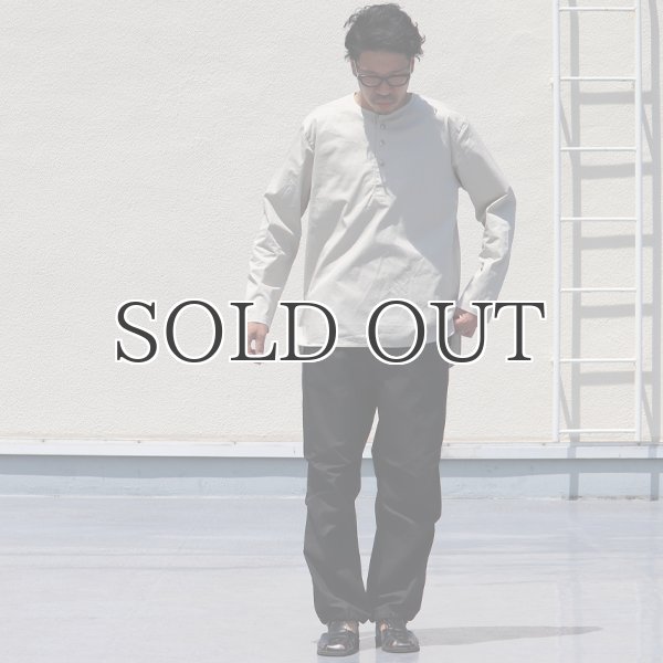 画像8: コットンギャバジンノーカラーP/O コンチョ釦L/SシャツTEE【MADE IN JAPAN】『日本製』/ Upscape Audience (8)