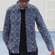 画像2: 【RE PRICE / 価格改定】バンダナプリントボタンダウンカラー長袖シャツ【MADE IN JAPAN】『日本製』/ Upscape Audience (2)