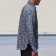 画像4: 【RE PRICE / 価格改定】小花柄リネンワイドスプレッドカラーボタンダウン長袖シャツ 【MADE IN JAPAN】『日本製』/ Upscape Audience (4)
