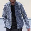 画像3: 【RE PRICE / 価格改定】小花柄リネンワイドスプレッドカラーボタンダウン長袖シャツ 【MADE IN JAPAN】『日本製』/ Upscape Audience (3)