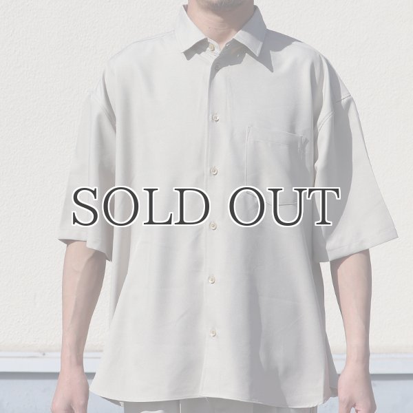 画像9: Reflax®(リフラクス) TECH リネンラ イク LINON(リノン) レギュラーカラー ボクシーAライン ハーフスリーブシャツ【MADE IN JAPAN】『日本製』/ Upscape Audience (9)