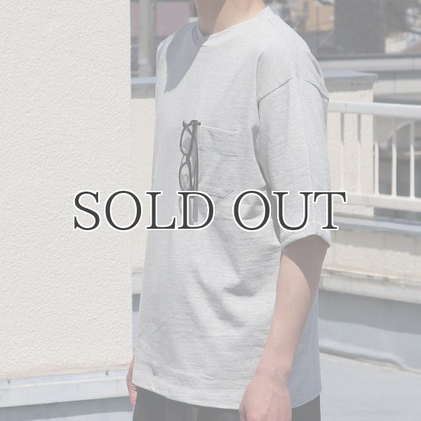 画像4: 粗挽き天竺 グラスポケ付き オーバーラップ ハーフスリーブ Tシャツ【MADE IN JAPAN】『日本製』/ Upscape Audience (4)