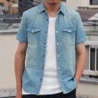 画像2: 【RE PRICE / 価格改定】ヴィンテージウォッシュ半袖デニムウェスタンシャツ / Audience (2)