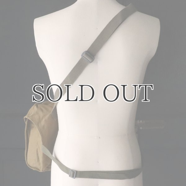 画像15: DEAD STOCK  / Finnish Army Gas Mask Shoulder Bag( フィンランド軍 ガスマスク ショルダーバッグ  ) (15)