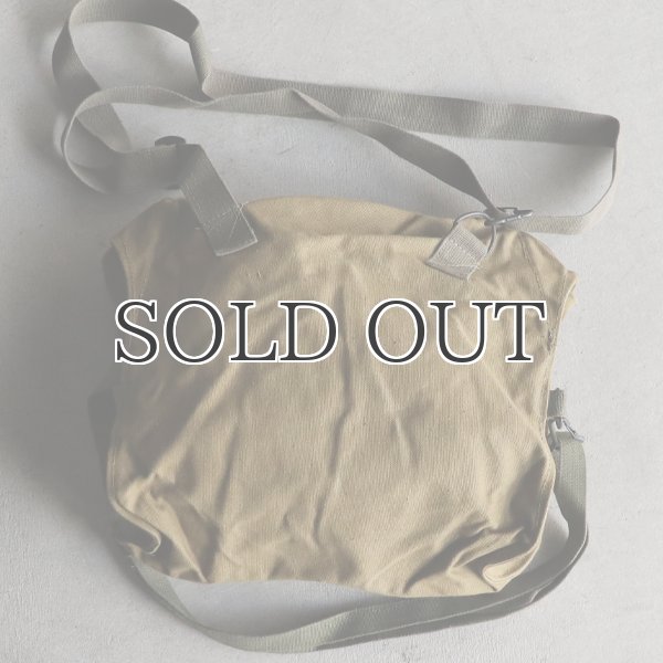 画像9: DEAD STOCK  / Finnish Army Gas Mask Shoulder Bag( フィンランド軍 ガスマスク ショルダーバッグ  ) (9)