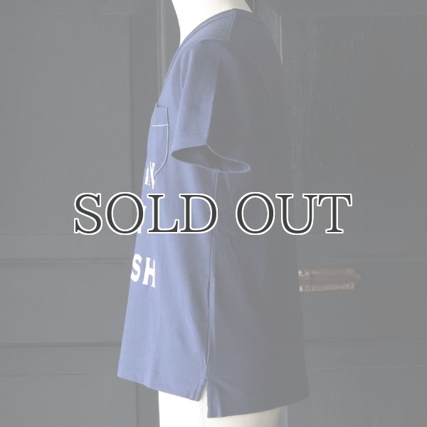 画像4: ラフィー天竺"STAY HUNGRAY"Vネックポケット付きカットソー【MADE IN JAPAN】 / Upscape Audience (4)