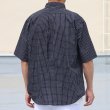 画像10: 日本製 ワンウォッシュ ボタンダウン 半袖 テーパードシャツ【MADE IN JAPAN】『日本製』/ Upscape Audience (10)