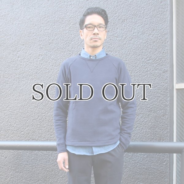 画像9: エアー裏毛クルーネック長袖ガゼットスウェット【MADE IN JAPAN】『日本製』/ Upscape Audience (9)