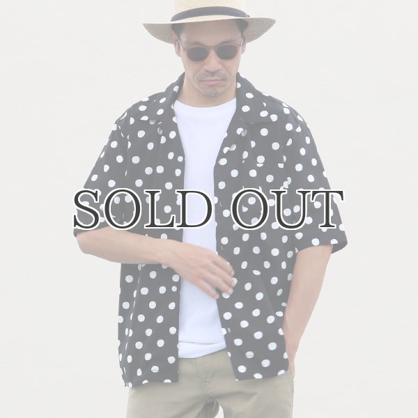画像3: コットンレーヨン BIG DOT柄  オープンカラー ハーフスリーブシャツ【MADE IN JAPAN】『日本製』/ Upscape Audience (3)