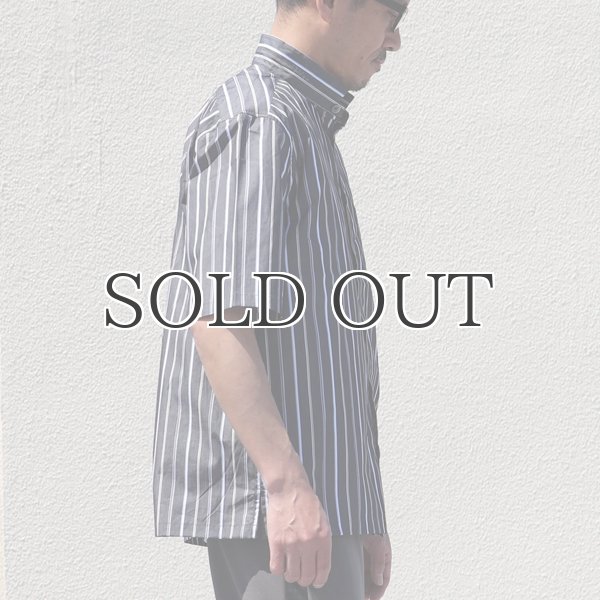 画像4: レジメンタルスタンドスモールカラー ハーフスリーブシャツ【MADE IN JAPAN】『日本製』/ Upscape Audience (4)