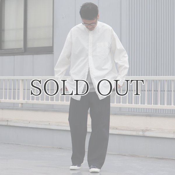 画像12: 遠州織7オンス チノクロス バンドカラー 長袖 ボクシーAライン シャツ【MADE IN JAPAN】『日本製』/ Upscape Audience (12)