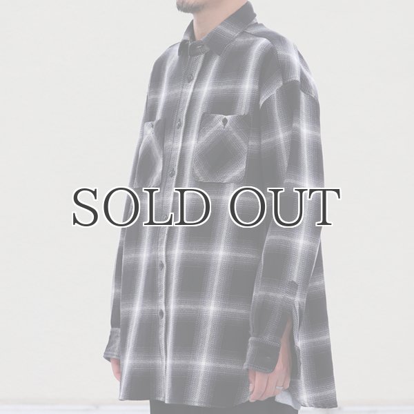 画像12: 10/2ヘビーツイル ヴィンテージチェック レギュラーカラー ボクシーAライン 長袖シャツ【MADE IN JAPAN】『日本製』/ Upscape Audience (12)