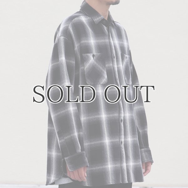 画像15: 10/2ヘビーツイル ヴィンテージチェック レギュラーカラー ボクシーAライン 長袖シャツ【MADE IN JAPAN】『日本製』/ Upscape Audience (15)