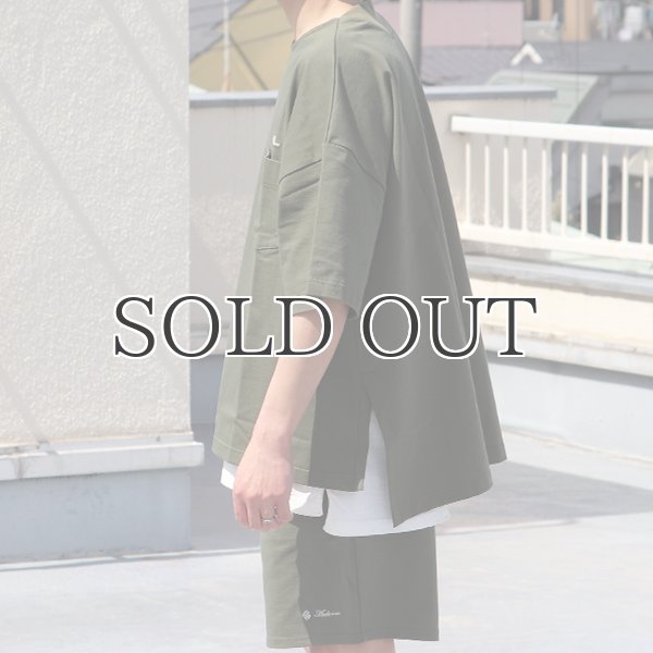 画像16: VORTEX 8オンス（MVS天竺）サイドスリット ブランドロゴ刺繍付き ハーフスリーブ ボクシーAライン Tee【MADE IN JAPAN】『日本製』/ Upscape Audience (16)