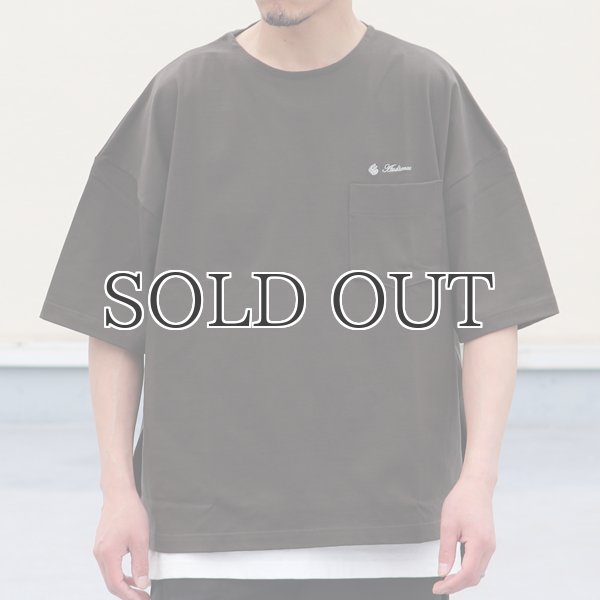 画像6: VORTEX 8オンス（MVS天竺）サイドスリット ブランドロゴ刺繍付き ハーフスリーブ ボクシーAライン Tee【MADE IN JAPAN】『日本製』/ Upscape Audience (6)